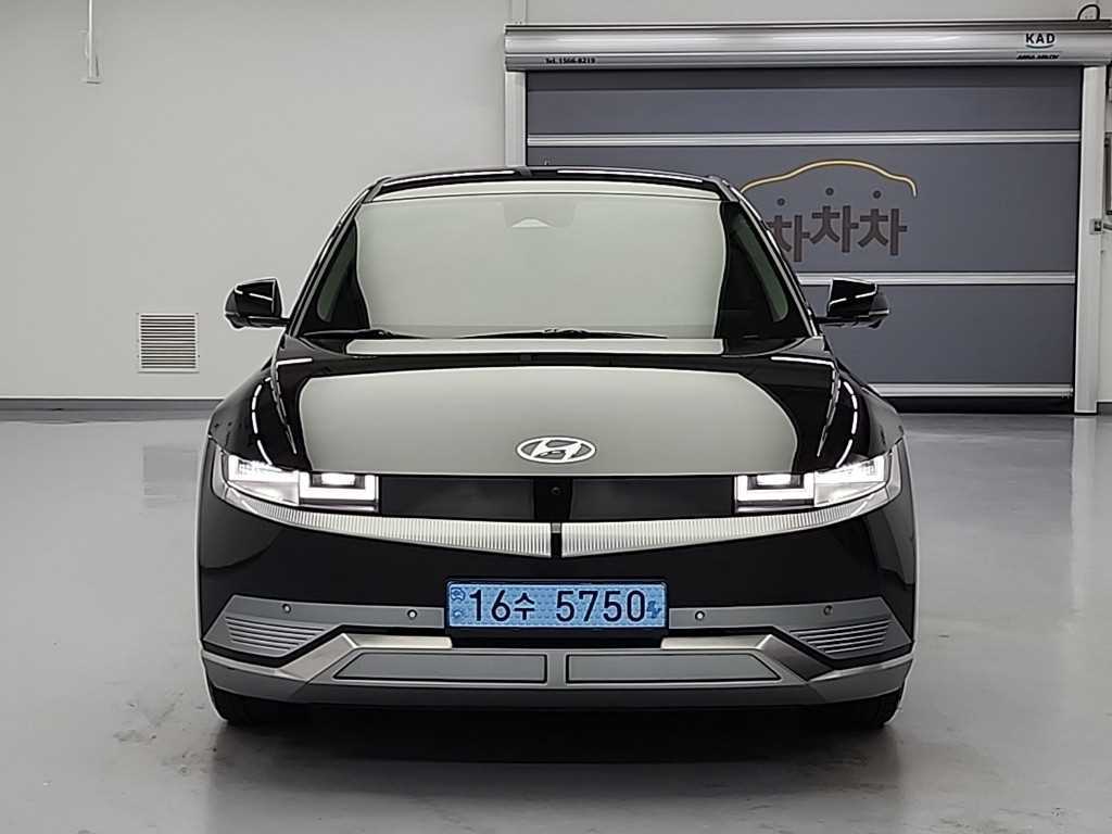 HYUNDAI Ioniq 5 - Vista 2