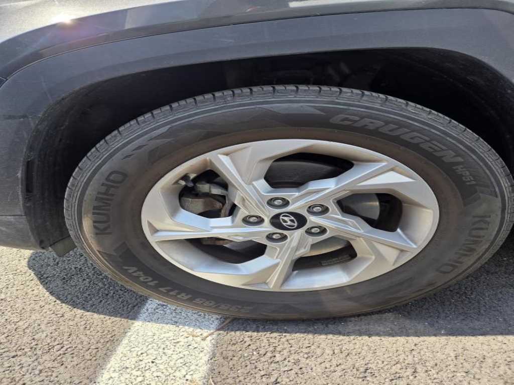 HYUNDAI Tucson - Vista 9