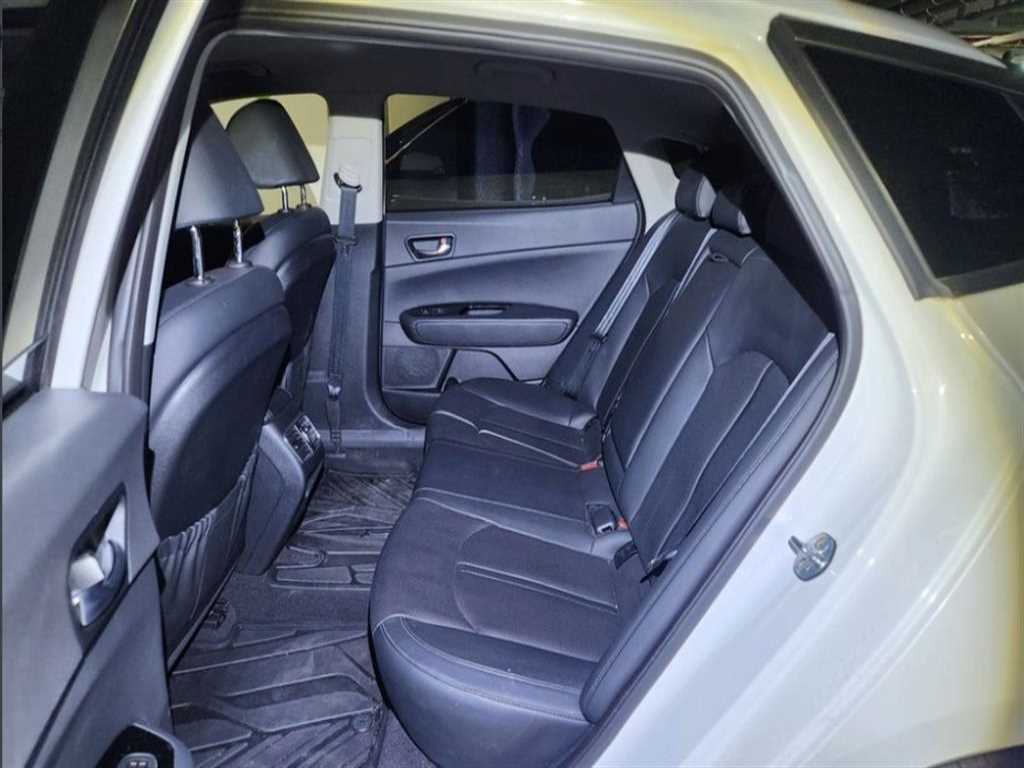 KIA K5 - Vista 7