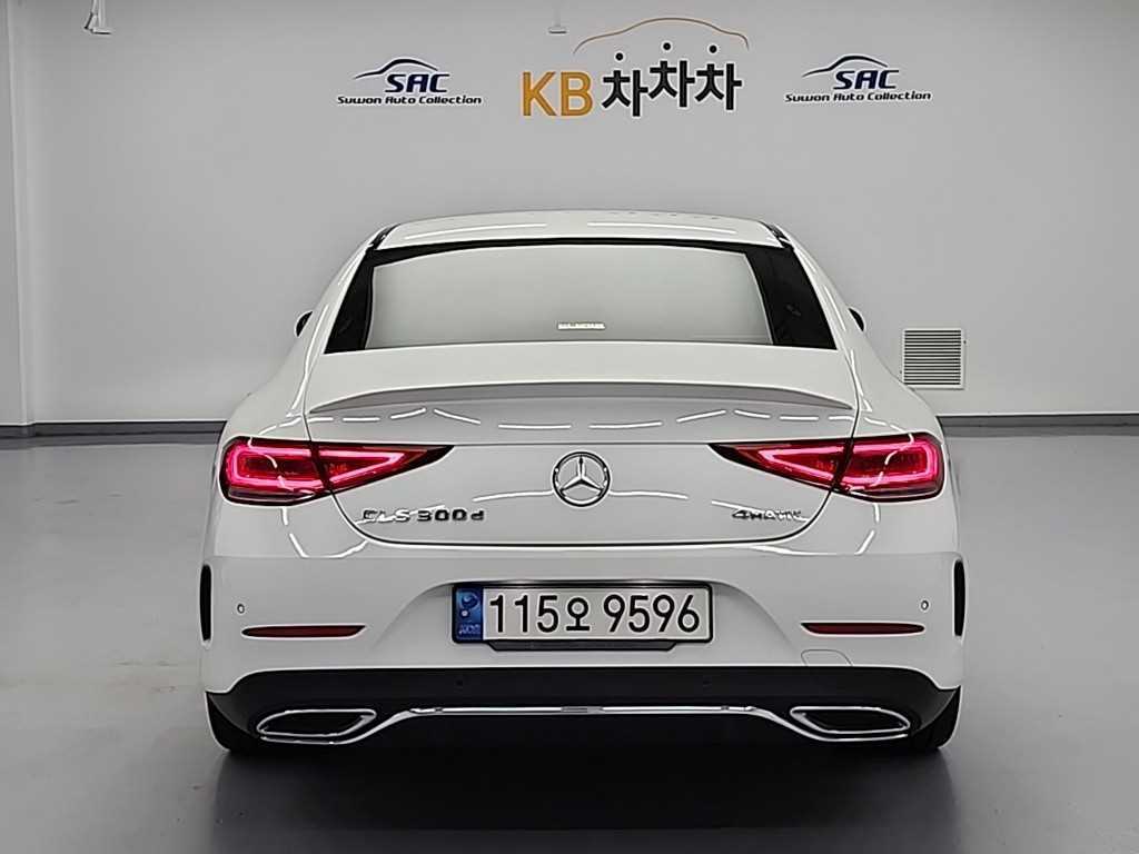 Mercedes Benz CLS Class - Vista 3