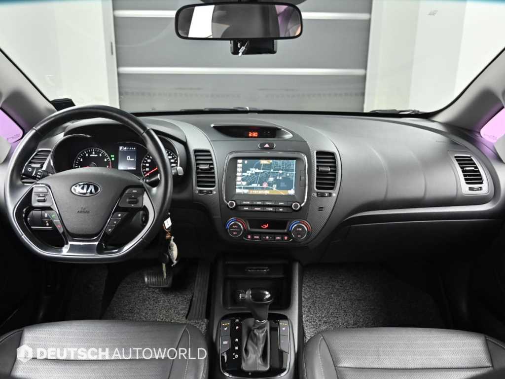KIA K3 - Vista 7
