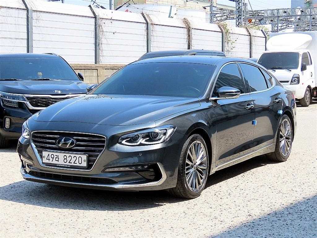 HYUNDAI Grandeur - Vista 2