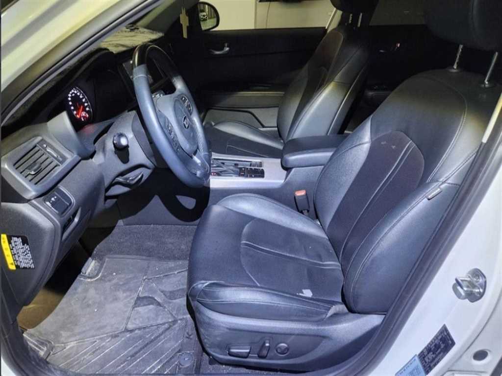KIA K5 - Vista 6
