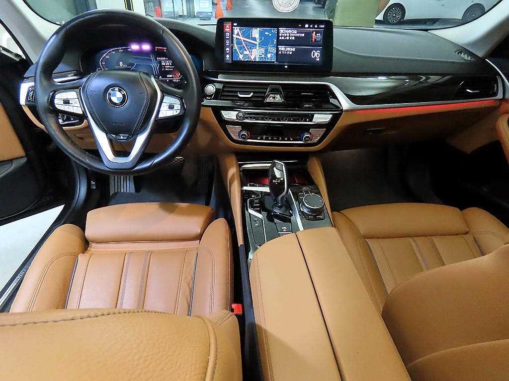 BMW 5 Series - Vista 10