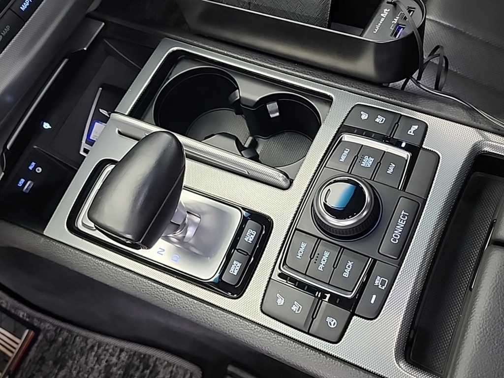 Genesis G80 - Vista 8
