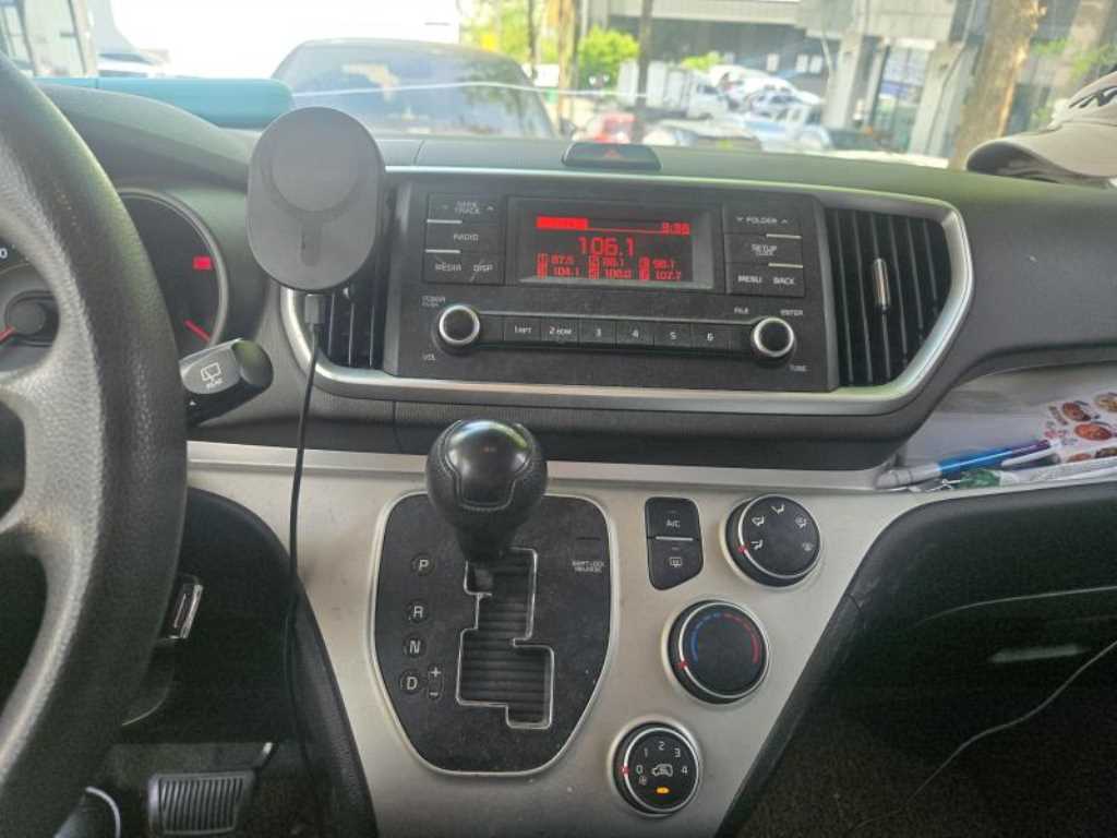 KIA Ray - Vista 8