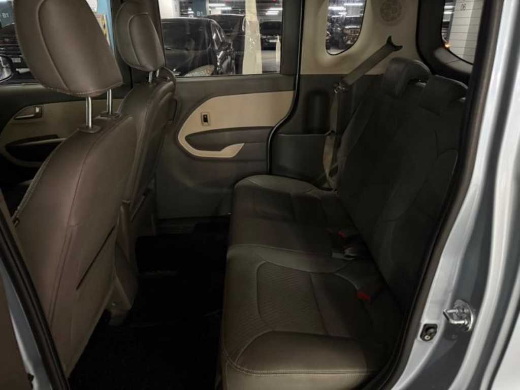 KIA Ray - Vista 6