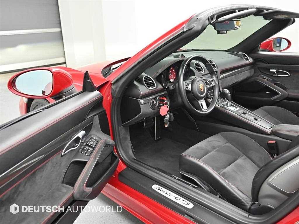 Porsche 718 - Vista 11