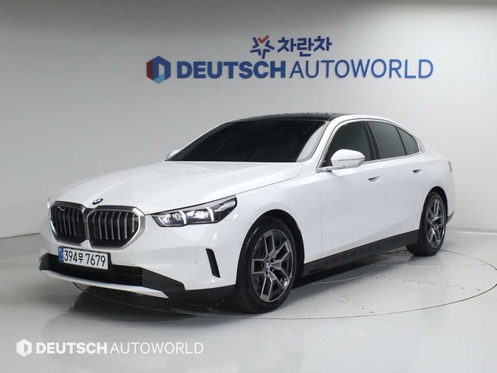 BMW 5 Series 2025 Blanco - Importación desde Corea - HF Imports Iquique - Foto 1