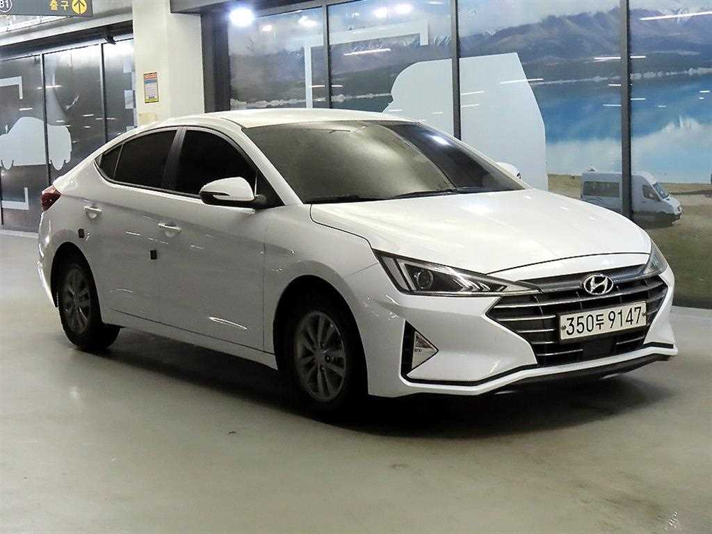 HYUNDAI Avante 2020 Blanco - Importación desde Corea - HF Imports Iquique - Foto 1
