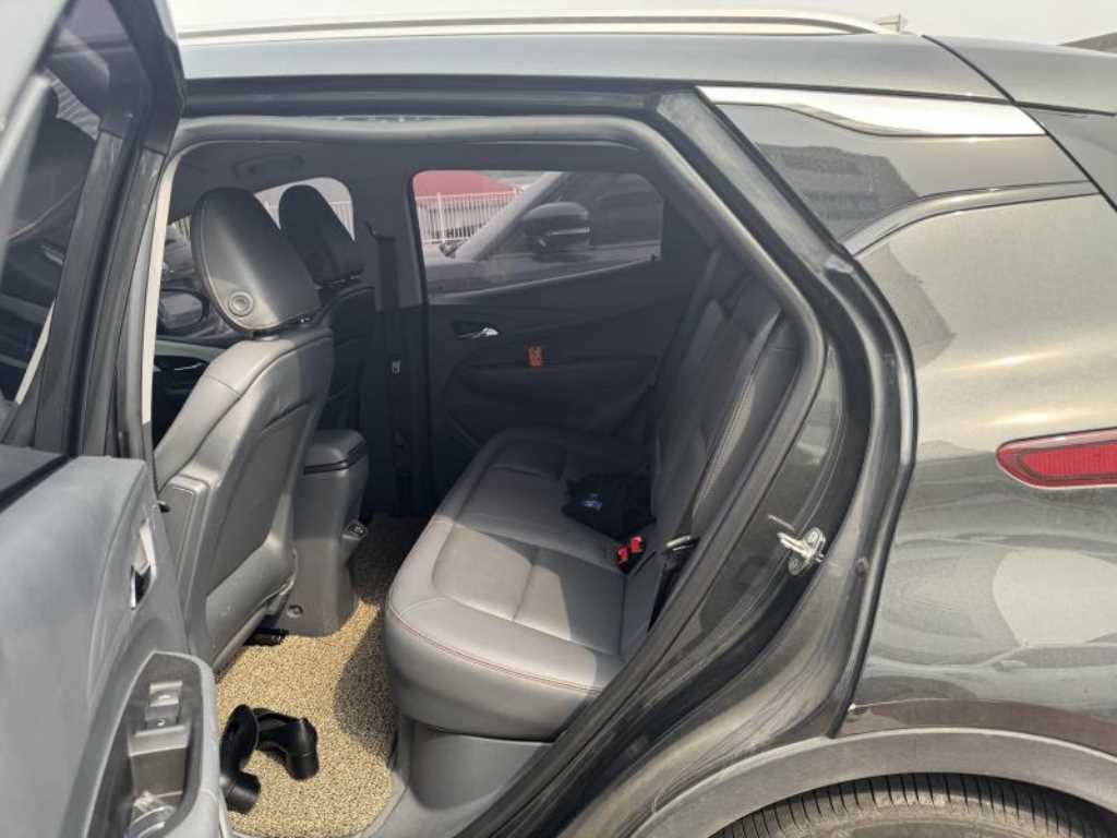 Chevrolet Bolt - Vista 12