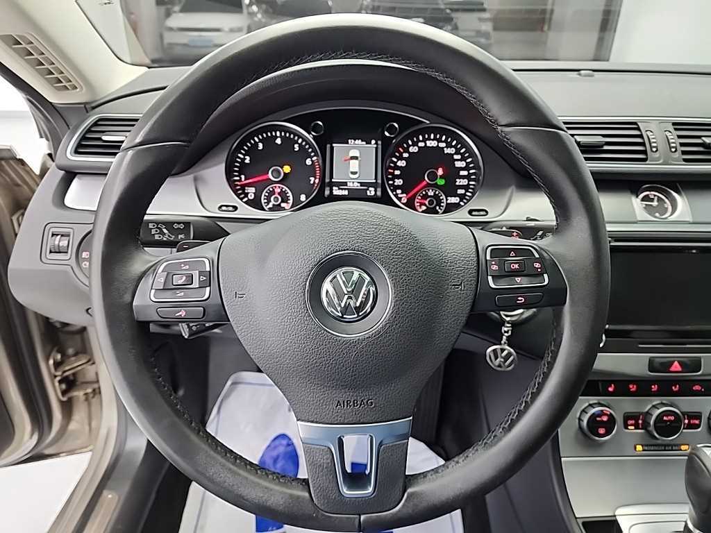 Volkswagen CC - Vista 9