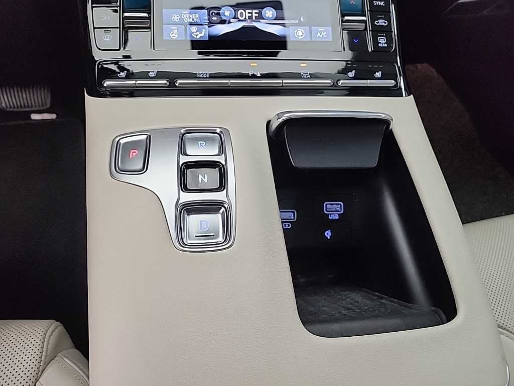 HYUNDAI Grandeur - Vista 8