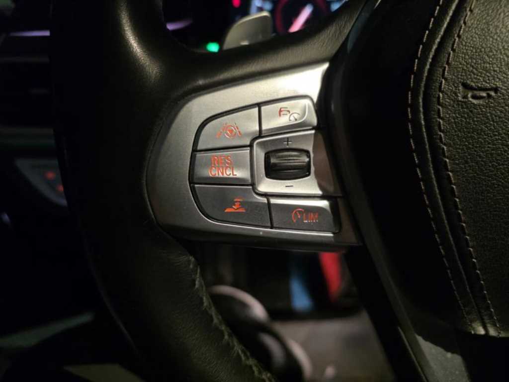 BMW 7 Series - Vista 11