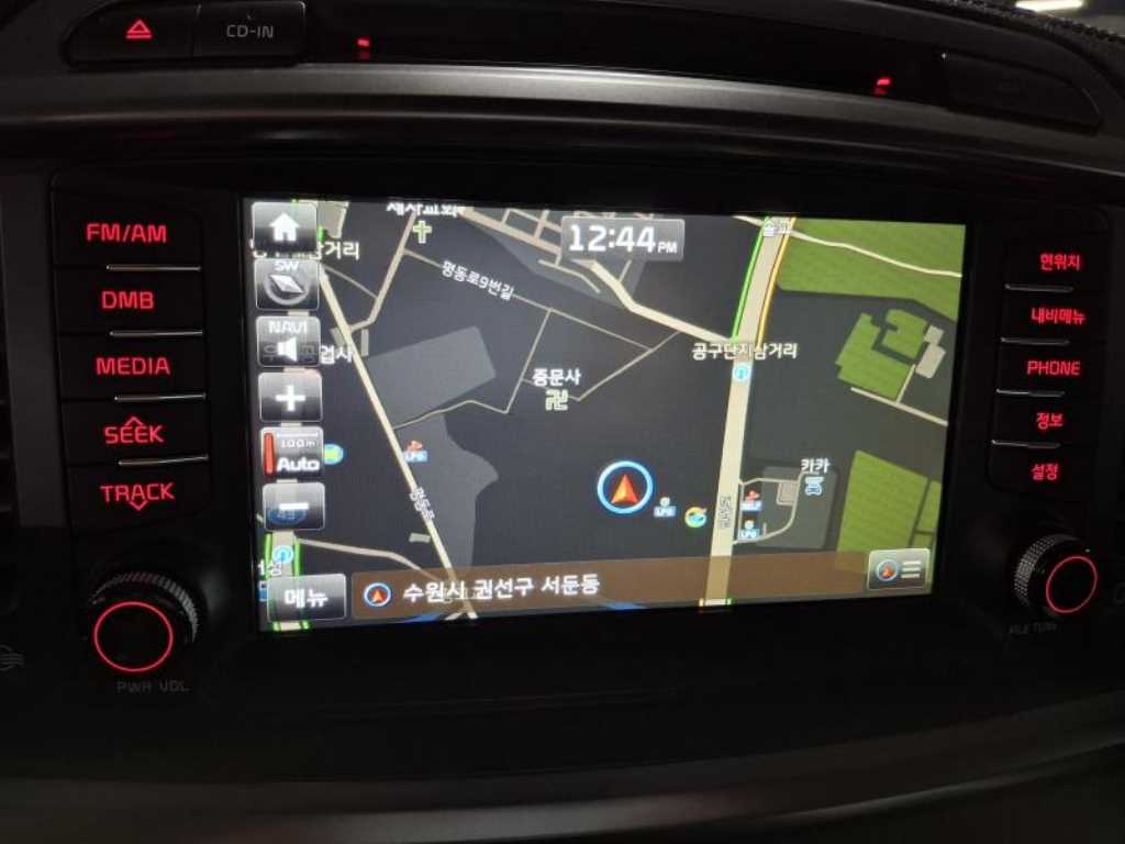 KIA Sorento - Vista 9
