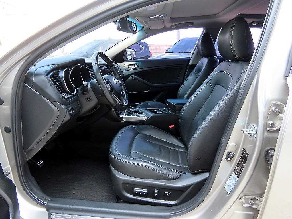 KIA K5 - Vista 5