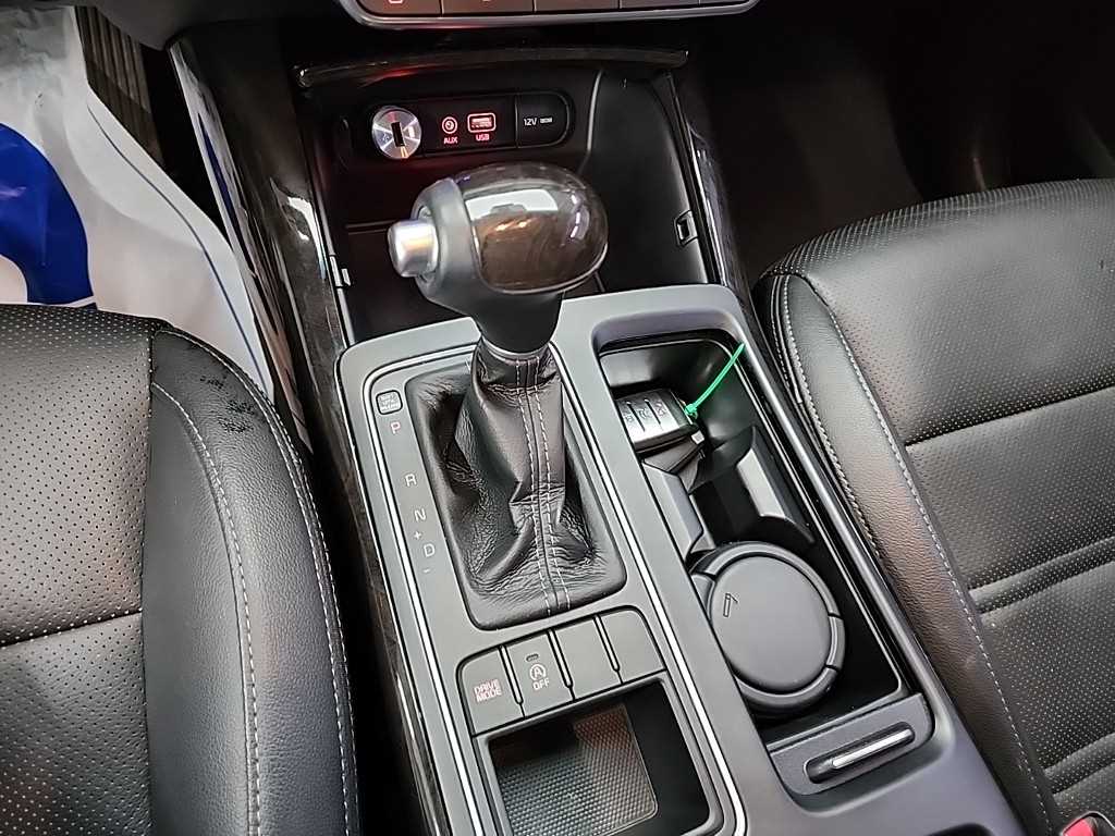KIA Sorento - Vista 8