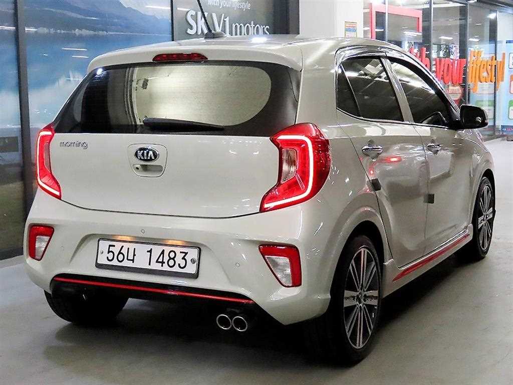 KIA Morning - Vista 4