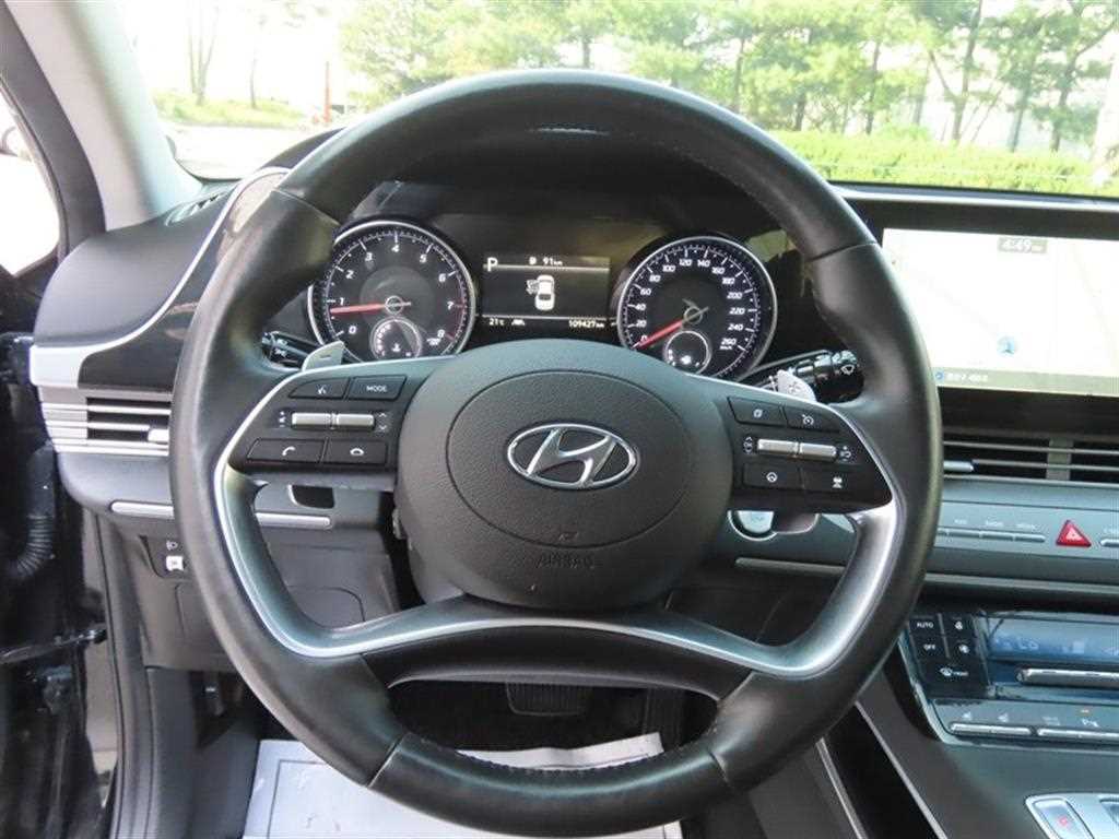 HYUNDAI Grandeur - Vista 9