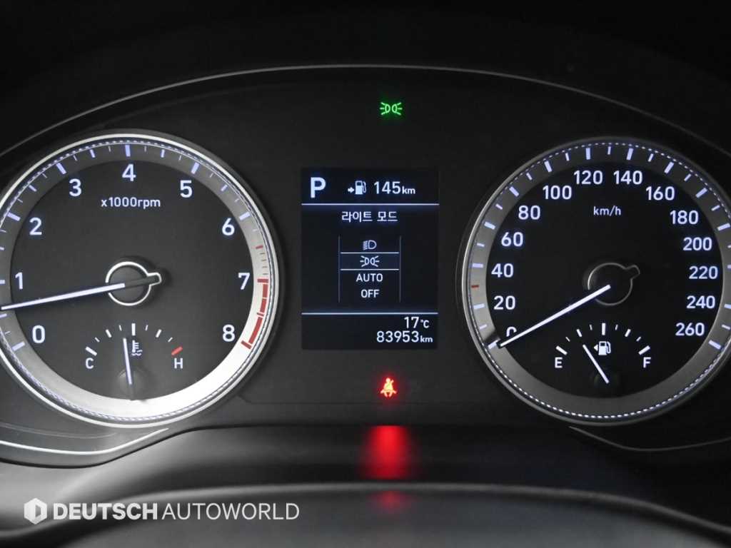 HYUNDAI Grandeur - Vista 8