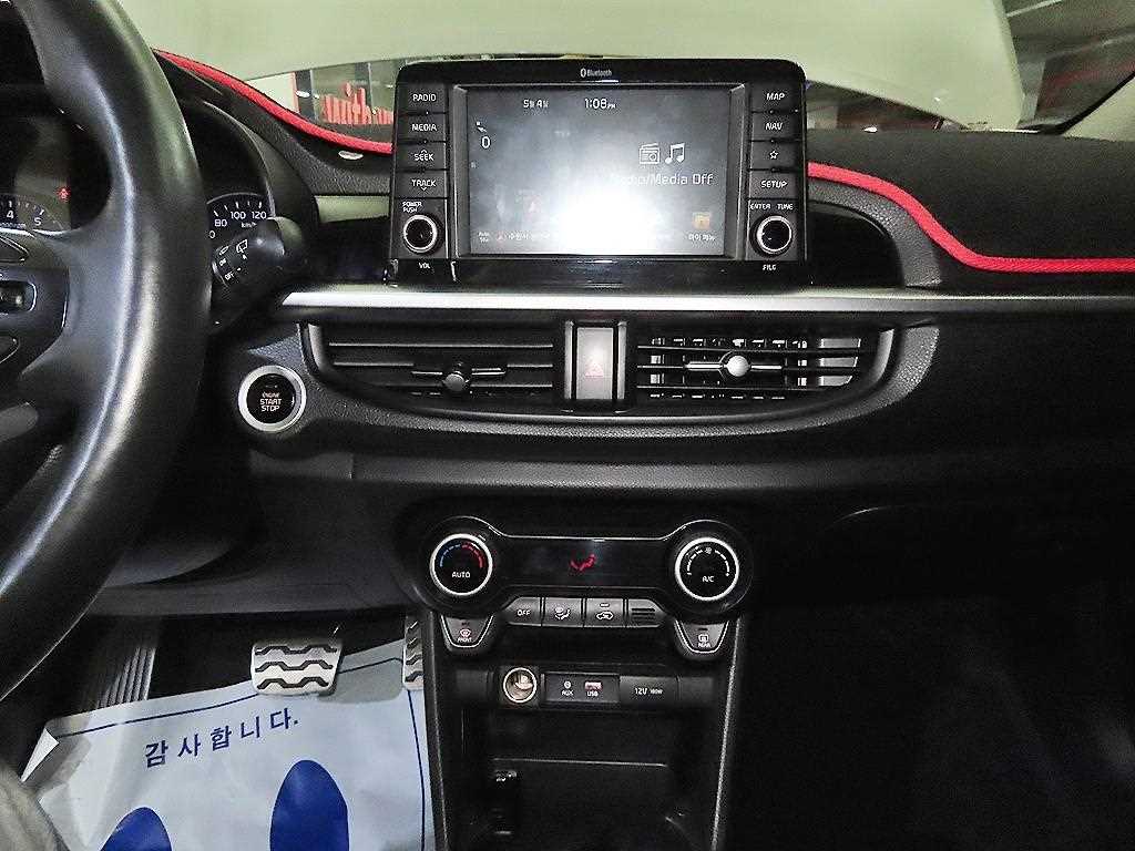 KIA Morning - Vista 11