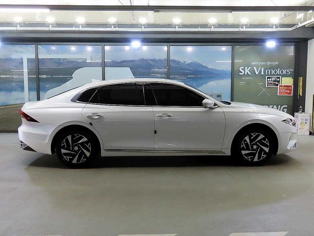 HYUNDAI Grandeur - Vista 3