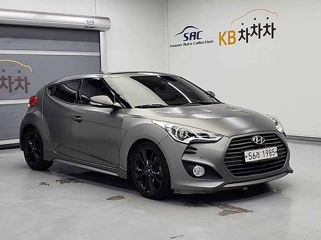 HYUNDAI Veloster - Vista 4