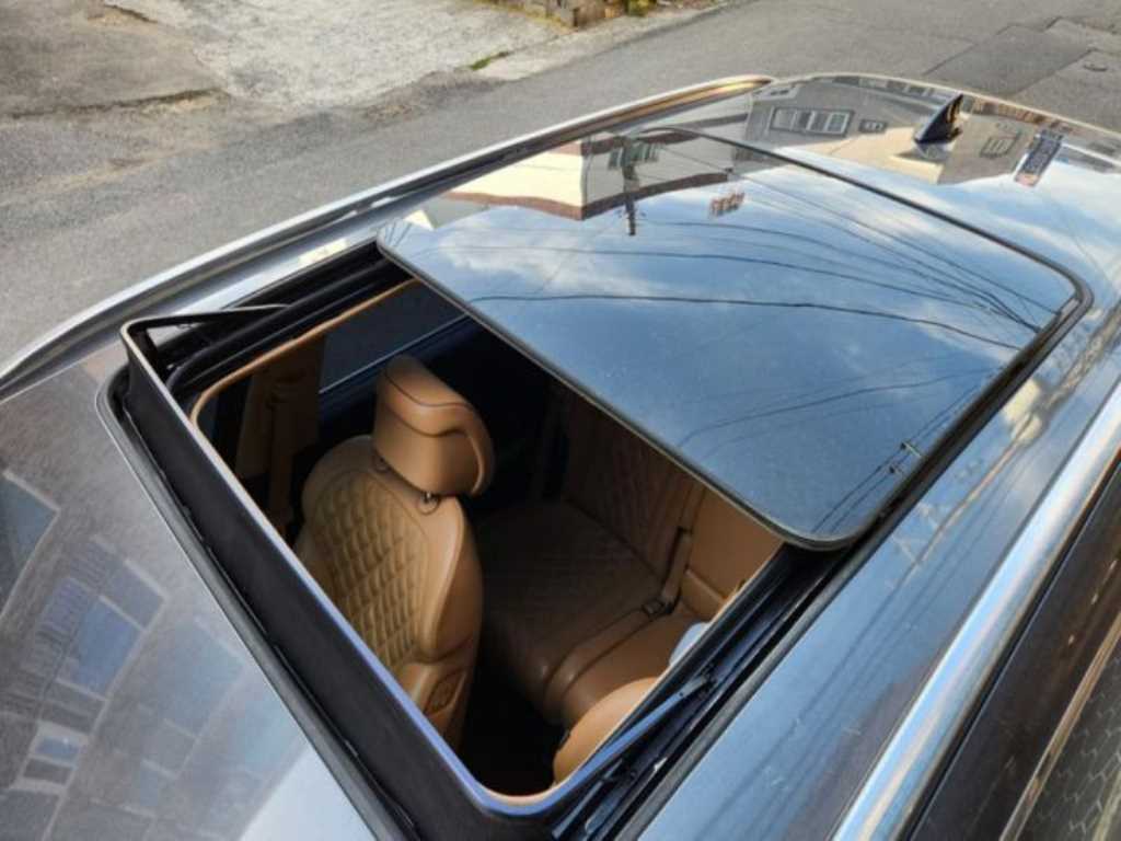 Genesis GV80 - Vista 5