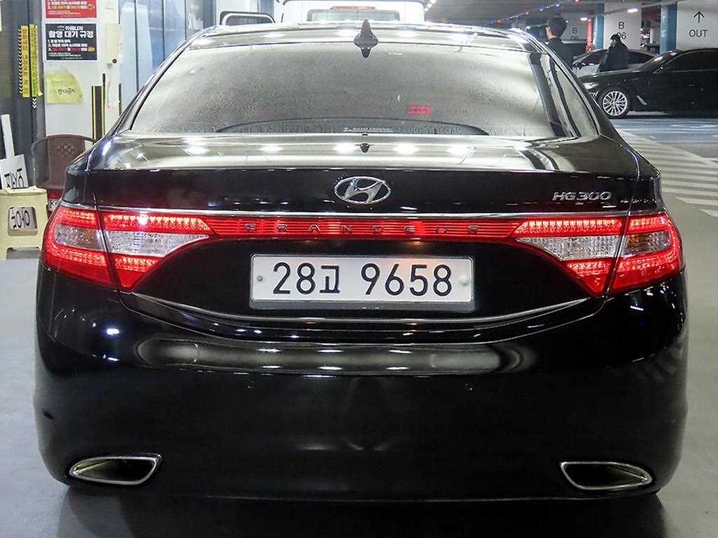 HYUNDAI Grandeur - Vista 5