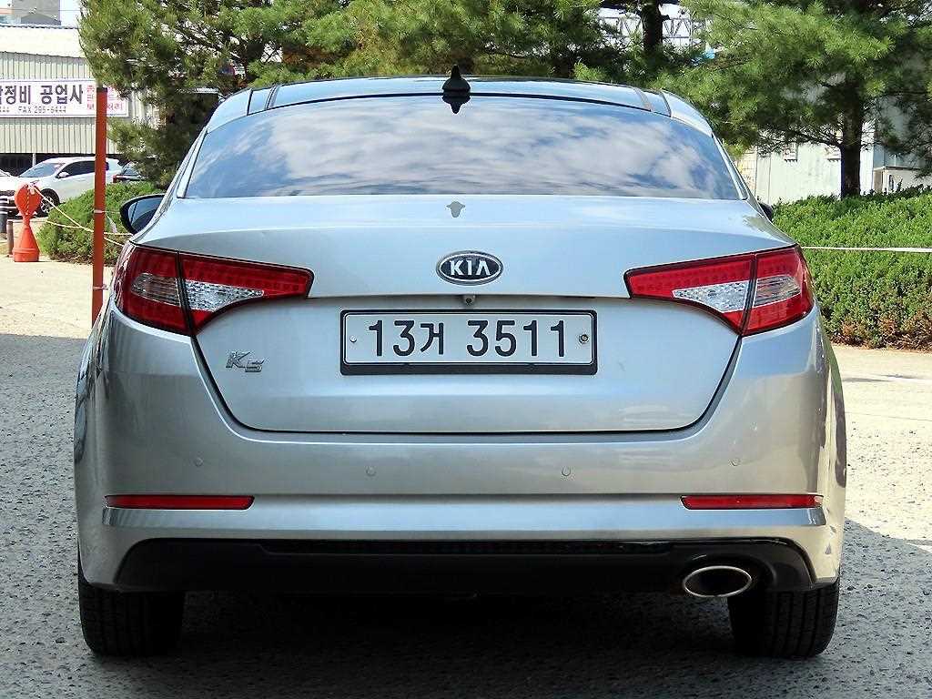 KIA K5 - Vista 4