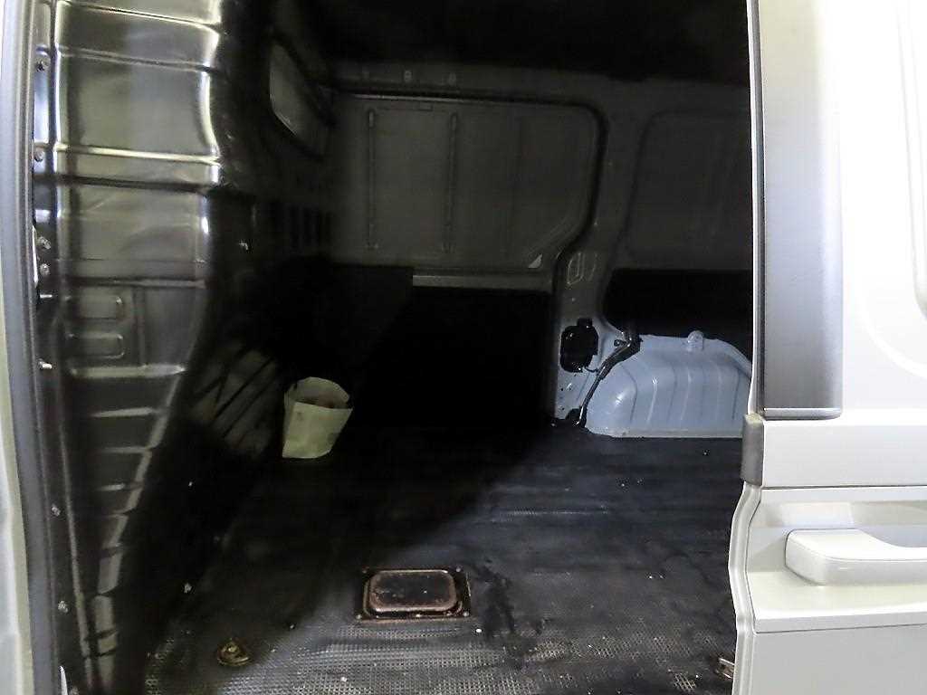 HYUNDAI Staria - Vista 7