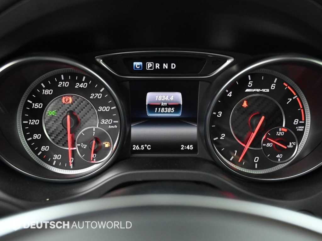 Mercedes Benz CLA Class - Vista 8