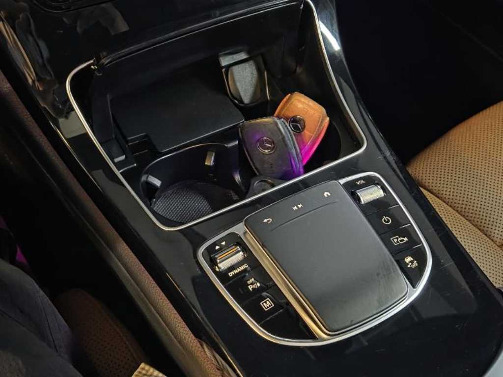 Mercedes Benz GLC Class 2022 Gris - Importación desde Corea - HF Imports Iquique - Foto 17