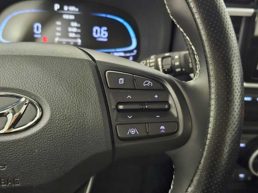 HYUNDAI Venue 2023 Blanco - Importación desde Corea - HF Imports Iquique - Foto 16