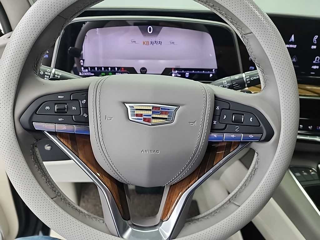 Cadillac Escalade - Vista 9