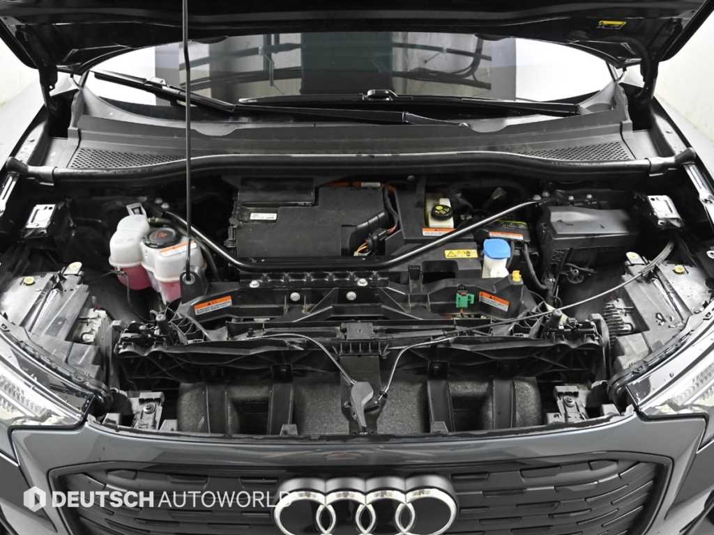 Audi Q4 - Vista 6