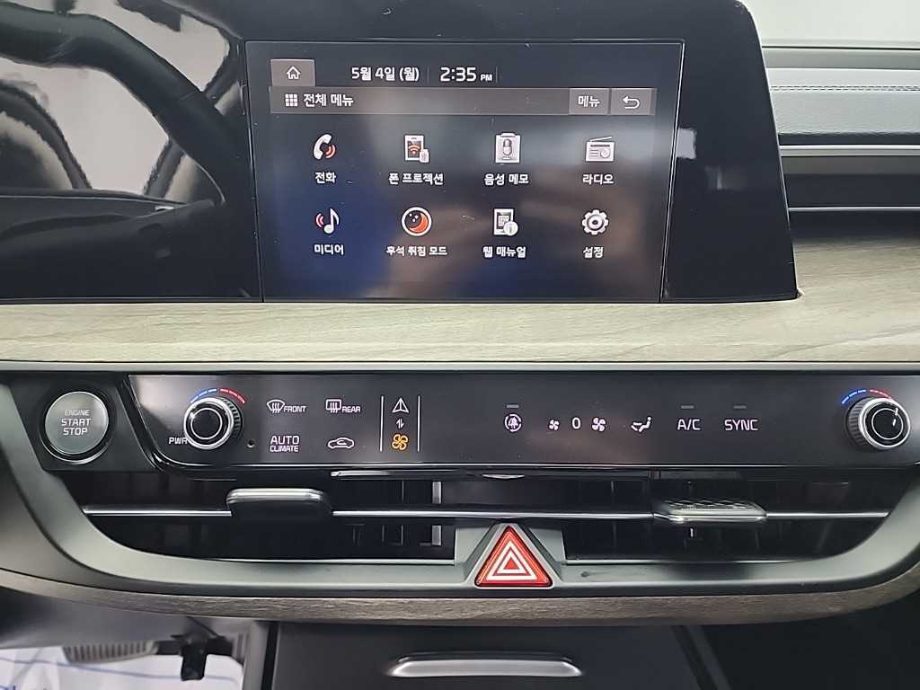 KIA K8 - Vista 10