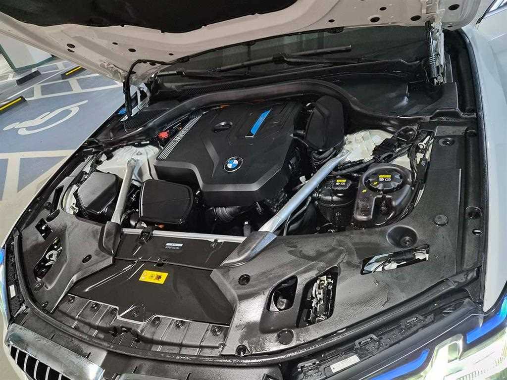 BMW 5 Series 2021 Blanco - Importación desde Corea - HF Imports Iquique - Foto 19