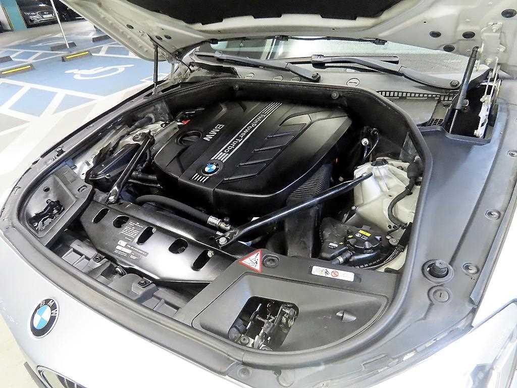 BMW Gran Turismo 2014 Plateado - Importación desde Corea - HF Imports Iquique - Foto 19
