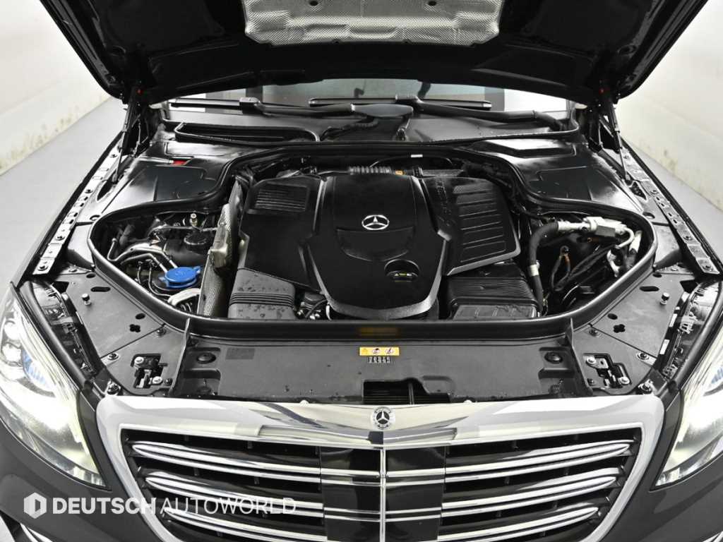 Mercedes Benz S Class - Vista 6