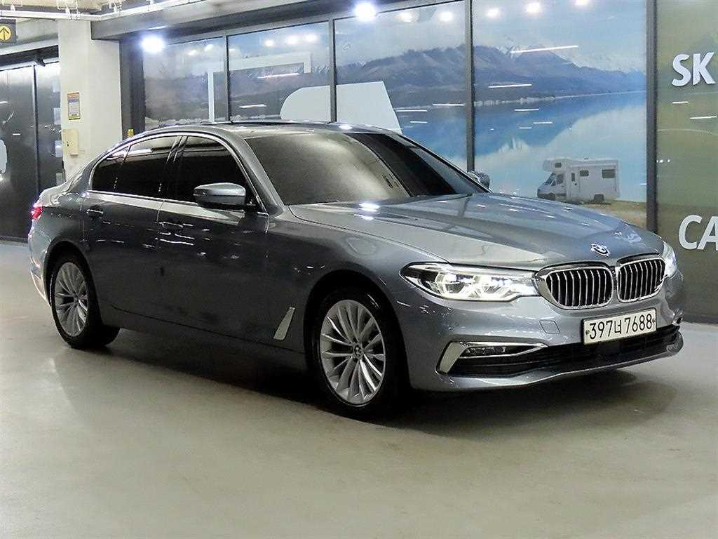 BMW 5 Series 2020 Gris - Importación desde Corea - HF Imports Iquique - Foto 1