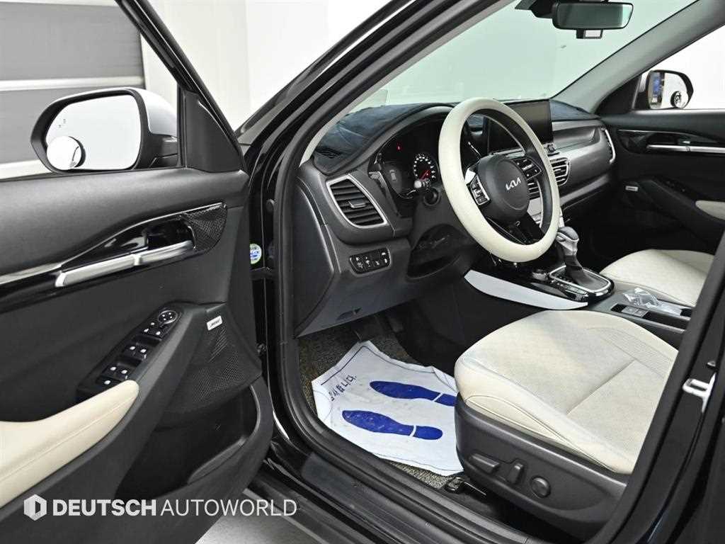 KIA Seltos - Vista 11