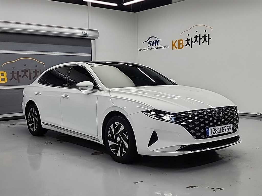 HYUNDAI Grandeur - Vista 4