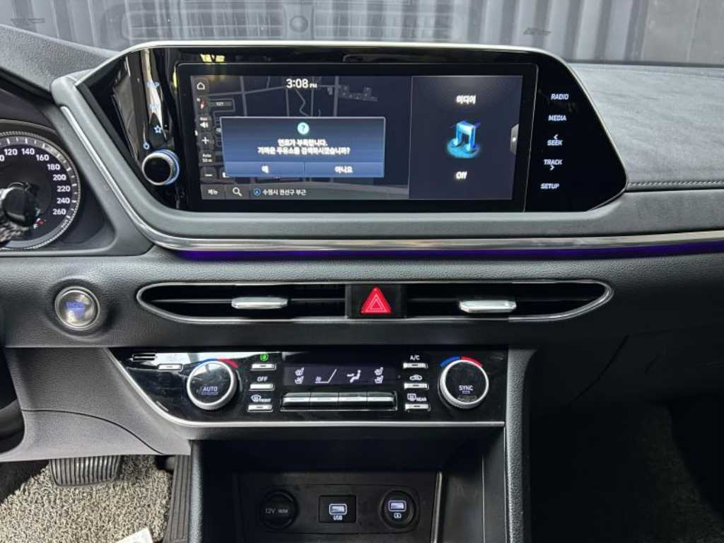 HYUNDAI Sonata - Vista 10