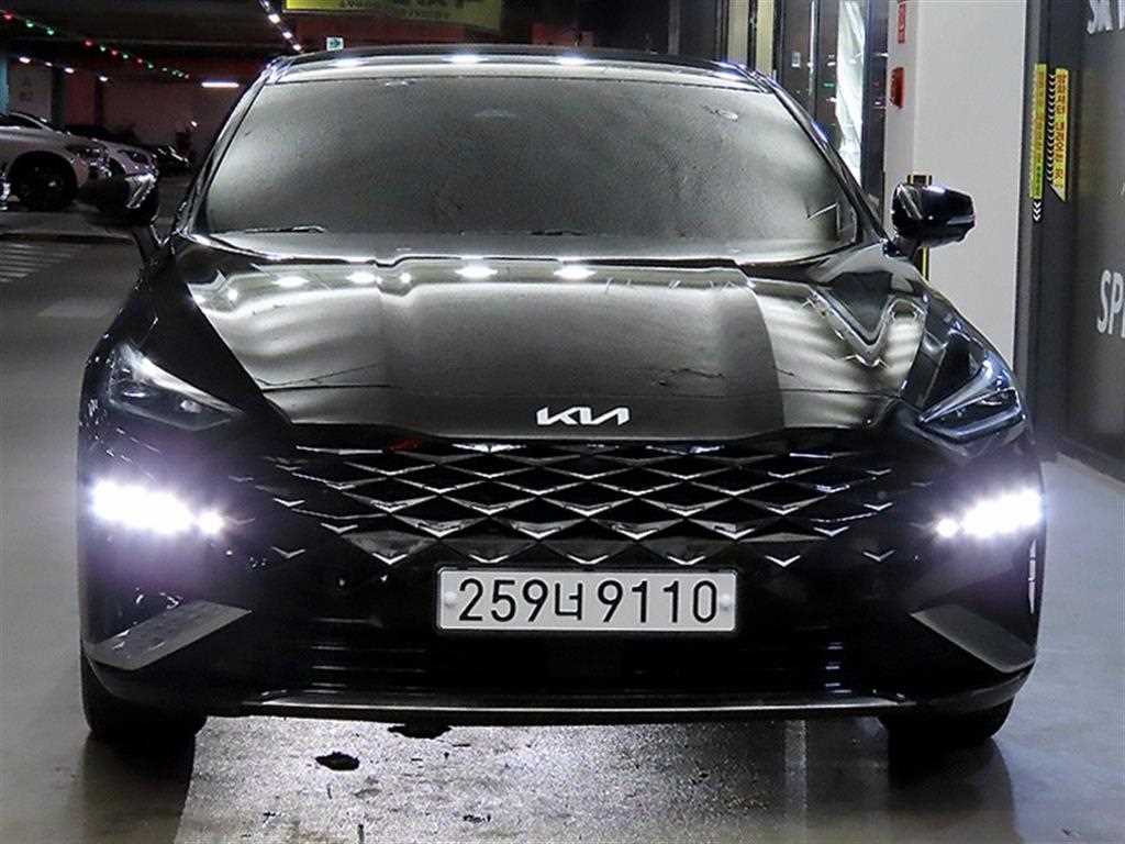 KIA K8 - Vista 2