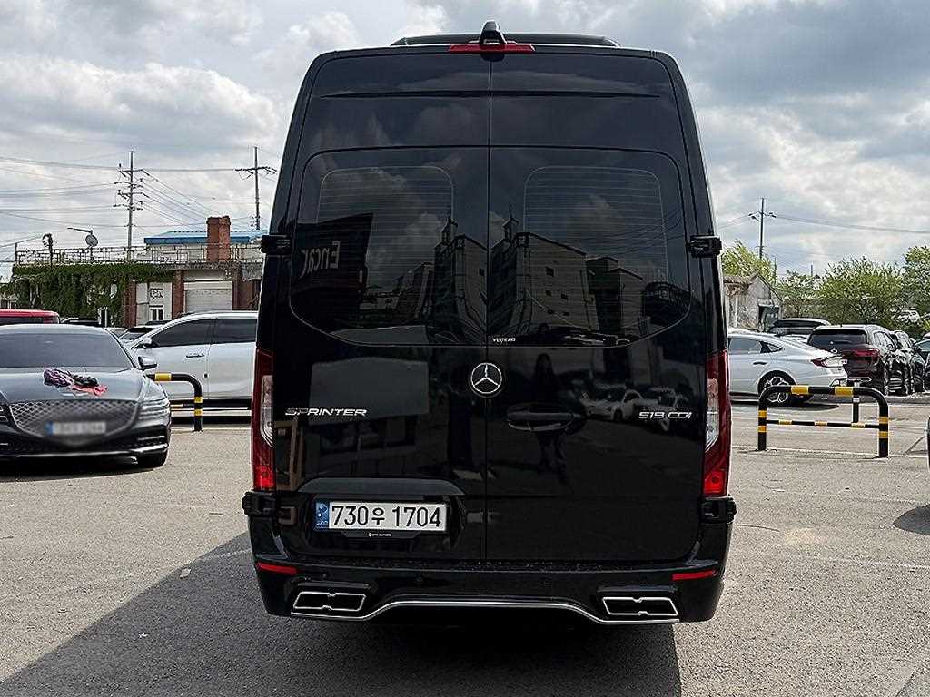 Mercedes Benz Sprinter - Vista 3