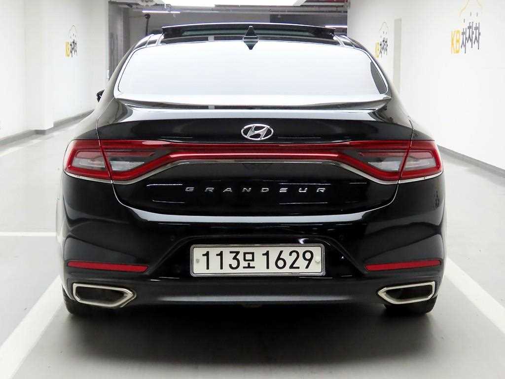 HYUNDAI Grandeur - Vista 3