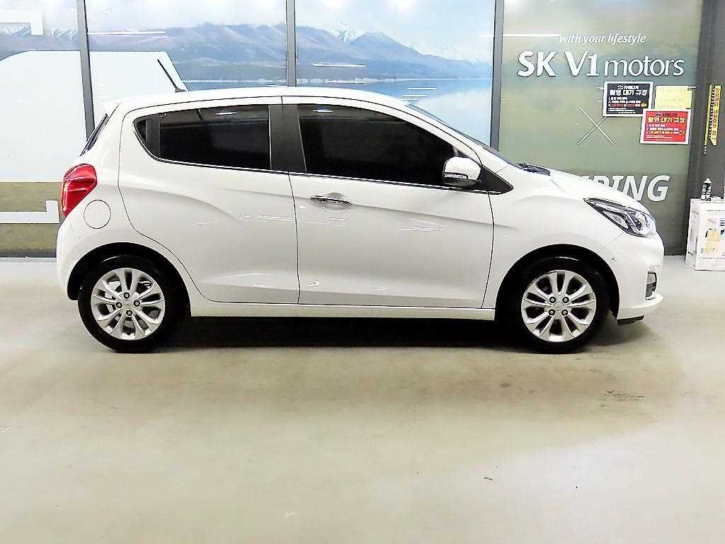 Chevrolet Spark - Vista 4