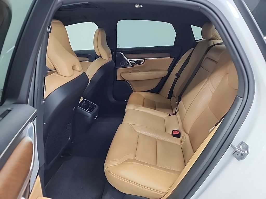 Volvo S90 - Vista 12
