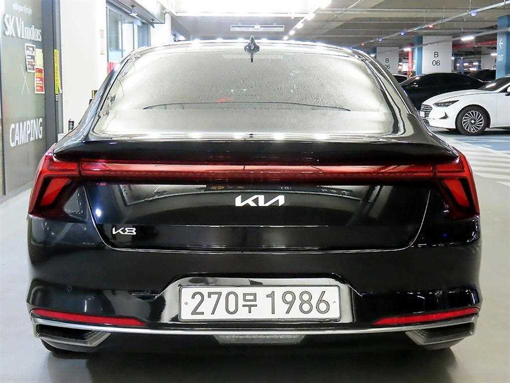 KIA K8 - Vista 5